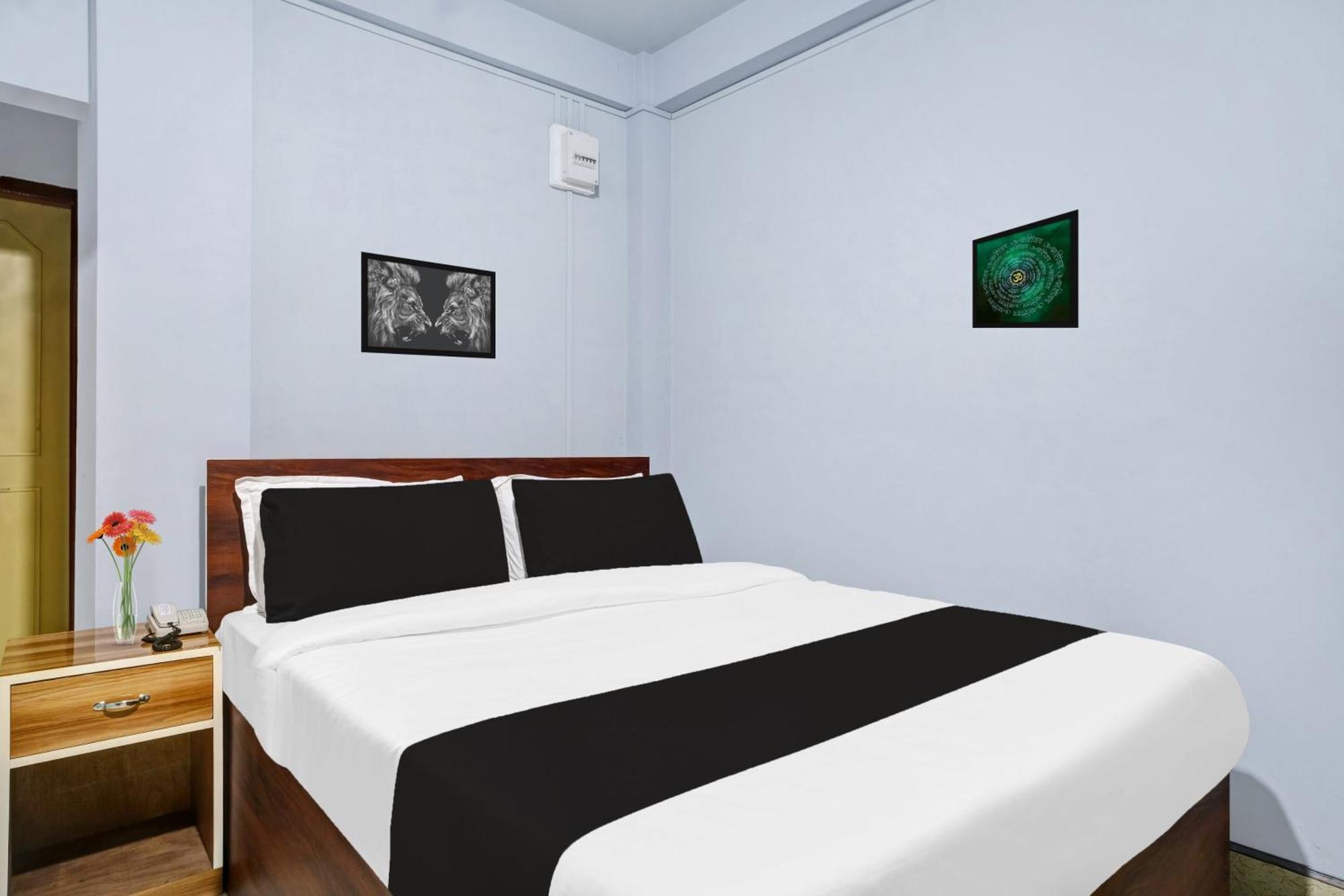 Super Hotel O Lapalang Shillong Exteriör bild